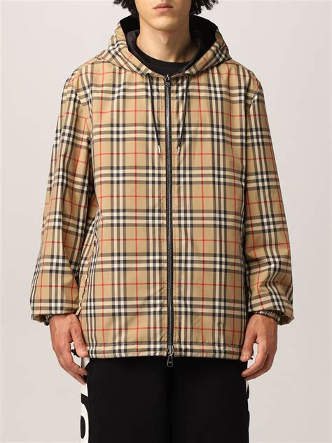 burberry jacken herren|Burberry store online.